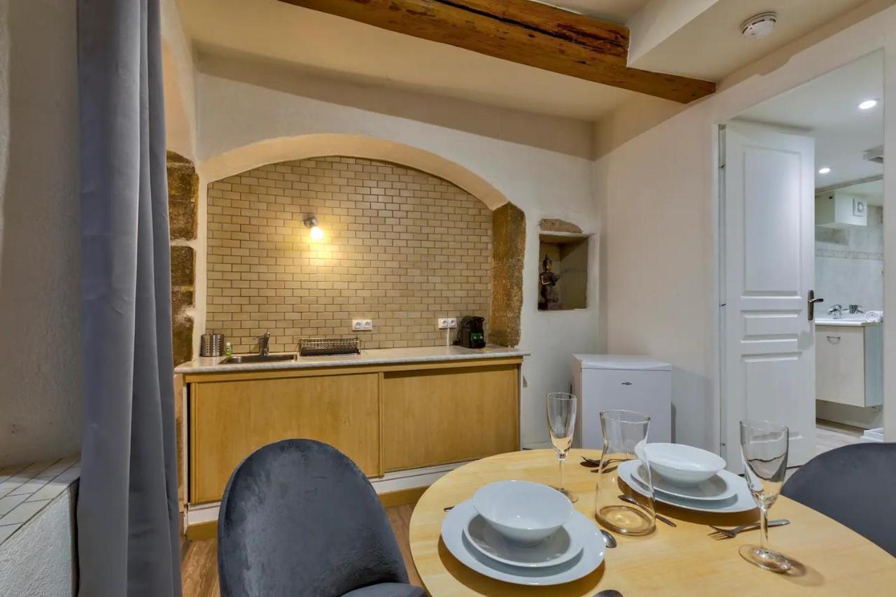 Ferienwohnung Au Coeur Du Vieil Annecy - Le Lys - Exterior foto